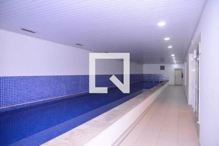Apartamento à venda com 32m², 1 quarto e 1 vaga Apartamento à venda com 32m², 1 quarto e 1 vagaÁrea comum - Piscina