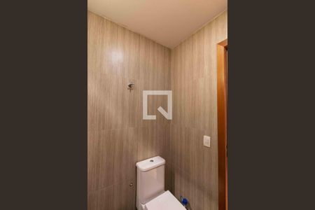 Casa à venda com 210m², 3 quartos e 4 vagasLavabo