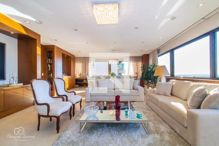 Apartamento à venda com 3 quartos, 705m² em Bela Vista, Porto Alegre