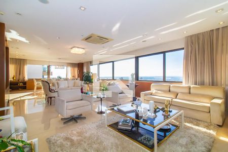 Apartamento à venda com 3 quartos, 705m² em Bela Vista, Porto Alegre