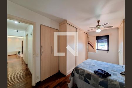 Apartamento à venda com 210m², 3 quartos e 3 vagasQuarto 3