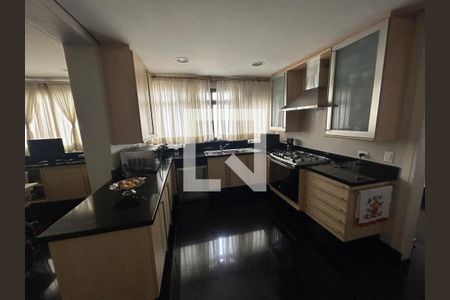 Apartamento à venda com 520m², 4 quartos e 6 vagas Apartamento à venda com 520m², 4 quartos e 6 vagasFoto 01