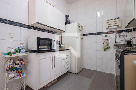 Apartamento para alugar com 77m², 2 quartos e sem vagaCozinha/Área de serviço