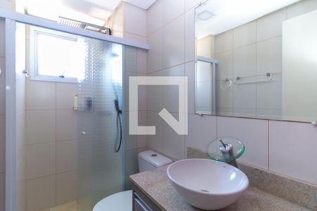 Apartamento à venda com 85m², 3 quartos e 2 vagas Apartamento à venda com 85m², 3 quartos e 2 vagasBanheiro 2