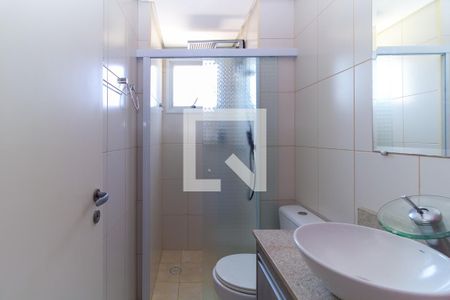Apartamento à venda com 85m², 3 quartos e 2 vagas Apartamento à venda com 85m², 3 quartos e 2 vagasBanheiro 2