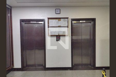 Apartamento à venda com 35m², 1 quarto e sem vagaÁrea comum