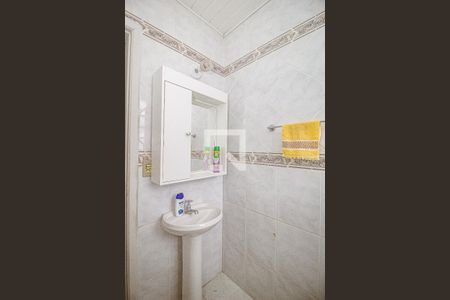 Banheiro de apartamento à venda com 1 quarto, 46m² em Centro Histórico, Porto Alegre