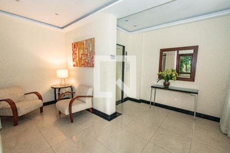 Apartamento à venda com 105m², 3 quartos e 2 vagasÁrea comum - Hall de entrada