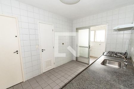 Apartamento à venda com 105m², 3 quartos e 2 vagasCozinha