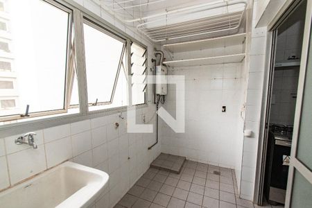 Apartamento à venda com 105m², 3 quartos e 2 vagasÁrea de serviço