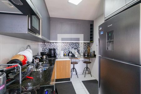 Apartamento à venda com 52m², 2 quartos e 1 vagaCozinha e área de serviço