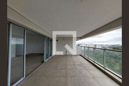 Apartamento à venda com 155m², 3 quartos e 4 vagasVaranda