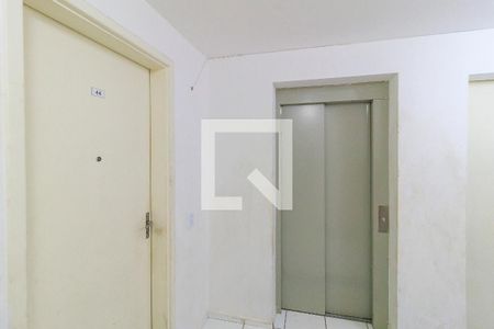 Apartamento à venda com 43m², 2 quartos e 1 vaga Apartamento à venda com 43m², 2 quartos e 1 vagaHall de entrada