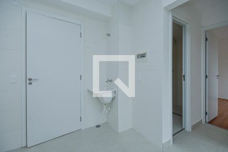 Sala/Cozinha de apartamento à venda com 2 quartos, 32m² em Socorro, São Paulo