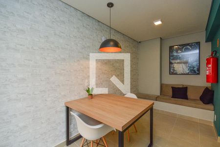 Apartamento à venda com 32m², 2 quartos e sem vagaÁrea comum