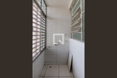 Apartamento à venda com 68m², 2 quartos e sem vaga Apartamento à venda com 68m², 2 quartos e sem vagaÁrea de Serviço