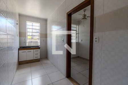 Apartamento à venda com 68m², 2 quartos e sem vaga Apartamento à venda com 68m², 2 quartos e sem vagaCozinha