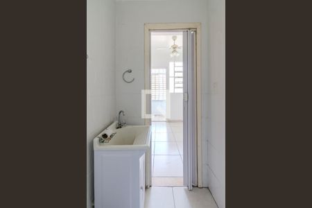 Apartamento à venda com 68m², 2 quartos e sem vaga Apartamento à venda com 68m², 2 quartos e sem vagaÁrea de Serviço