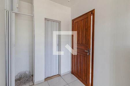 Apartamento à venda com 68m², 2 quartos e sem vaga Apartamento à venda com 68m², 2 quartos e sem vagaQuarto de Serviço