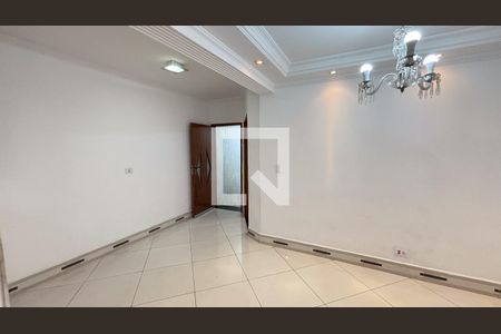 Casa para alugar com 272m², 3 quartos e 3 vagasCopa