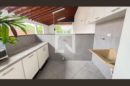 Casa para alugar com 272m², 3 quartos e 3 vagasÁrea de Serviço