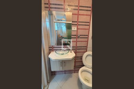 Casa para alugar com 272m², 3 quartos e 3 vagasBanheiro da Suíte 1