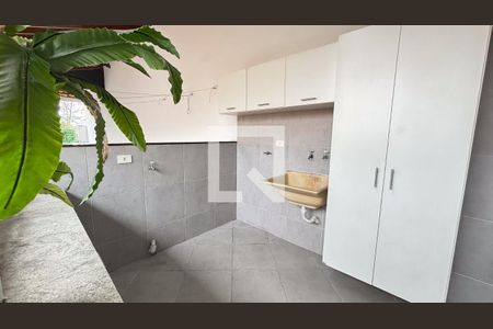 Casa para alugar com 272m², 3 quartos e 3 vagasÁrea de Serviço