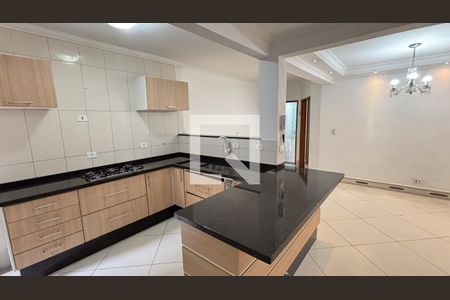 Casa para alugar com 272m², 3 quartos e 3 vagasCozinha