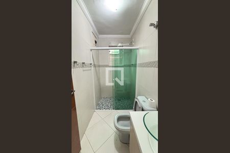 Casa para alugar com 272m², 3 quartos e 3 vagasBanheiro