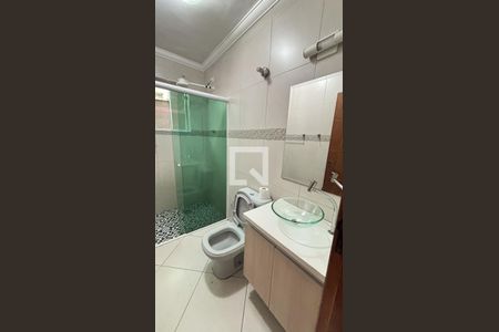 Casa para alugar com 272m², 3 quartos e 3 vagasBanheiro