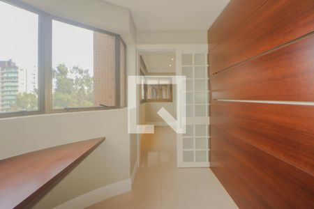 Apartamento à venda com 277m², 3 quartos e 4 vagasEscritório