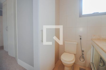 Apartamento à venda com 277m², 3 quartos e 4 vagasBanheiro da Suíte