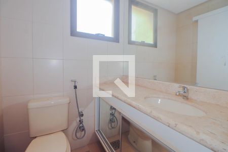 Apartamento à venda com 277m², 3 quartos e 4 vagasBanheiro da Suíte