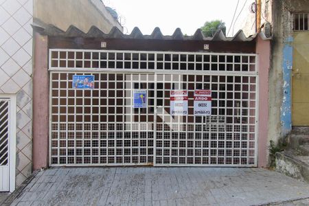 Casa à venda com 160m², 3 quartos e 2 vagasFachada