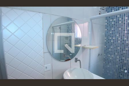 Casa à venda com 160m², 3 quartos e 2 vagasBanheiro