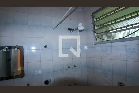 Casa à venda com 160m², 3 quartos e 2 vagasBanheiro