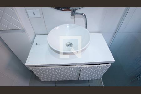 Casa à venda com 160m², 3 quartos e 2 vagasBanheiro