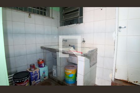 Casa à venda com 160m², 3 quartos e 2 vagasÁrea de Serviço