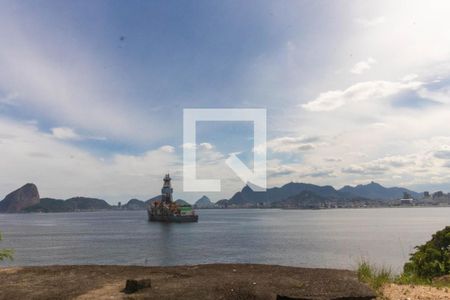 Apartamento à venda com 65m², 1 quarto e 1 vagaVista