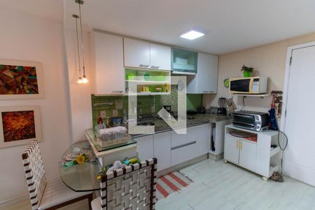 Apartamento à venda com 65m², 1 quarto e 1 vagaCozinha