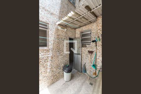 Apartamento à venda com 98m², 2 quartos e 1 vagaÁrea de Serviço