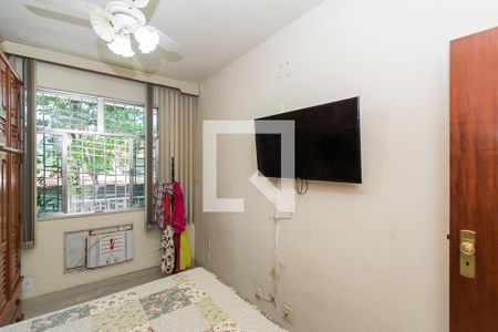 Apartamento à venda com 98m², 2 quartos e 1 vagaQuarto 2