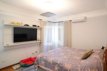 Casa à venda com 232m², 3 quartos e 4 vagasSuíte 1