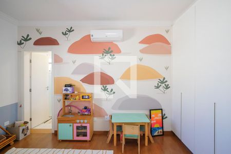 Casa à venda com 232m², 3 quartos e 4 vagasSuíte 2