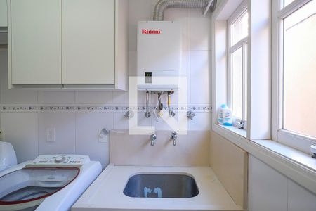 Casa à venda com 232m², 3 quartos e 4 vagasÁrea de serviço