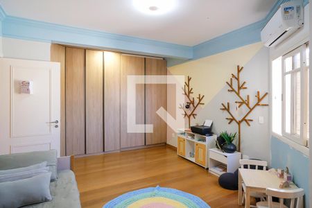 Casa à venda com 232m², 3 quartos e 4 vagasQuarto