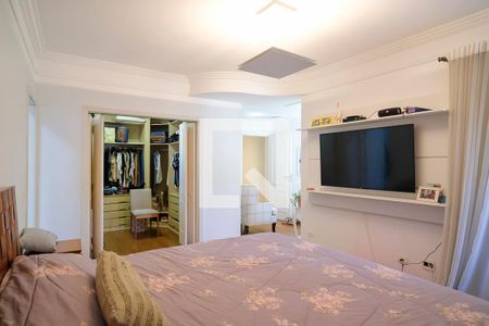 Casa à venda com 232m², 3 quartos e 4 vagasSuíte 1