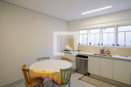 Casa à venda com 232m², 3 quartos e 4 vagasCozinha