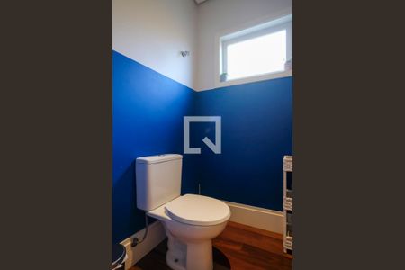 Casa à venda com 232m², 3 quartos e 4 vagasLavabo