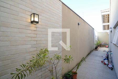 Casa à venda com 232m², 3 quartos e 4 vagasCorredor